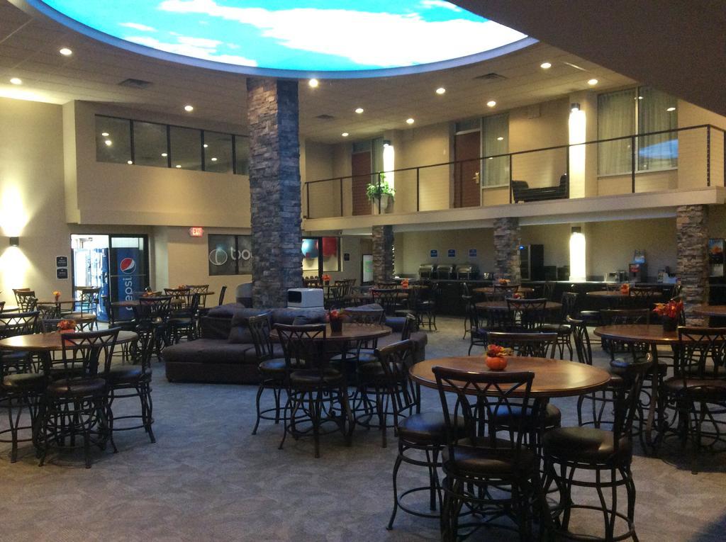 Boarders Inn & Suites By Cobblestone Hotels - Grand Island Exterior foto