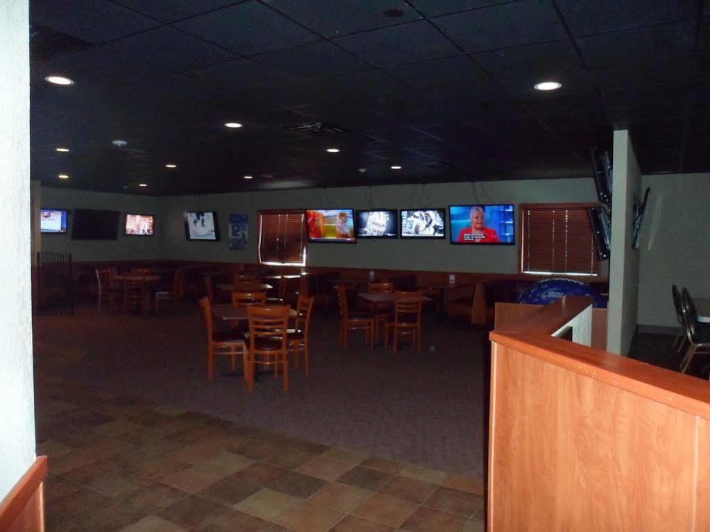 Boarders Inn & Suites By Cobblestone Hotels - Grand Island Exterior foto