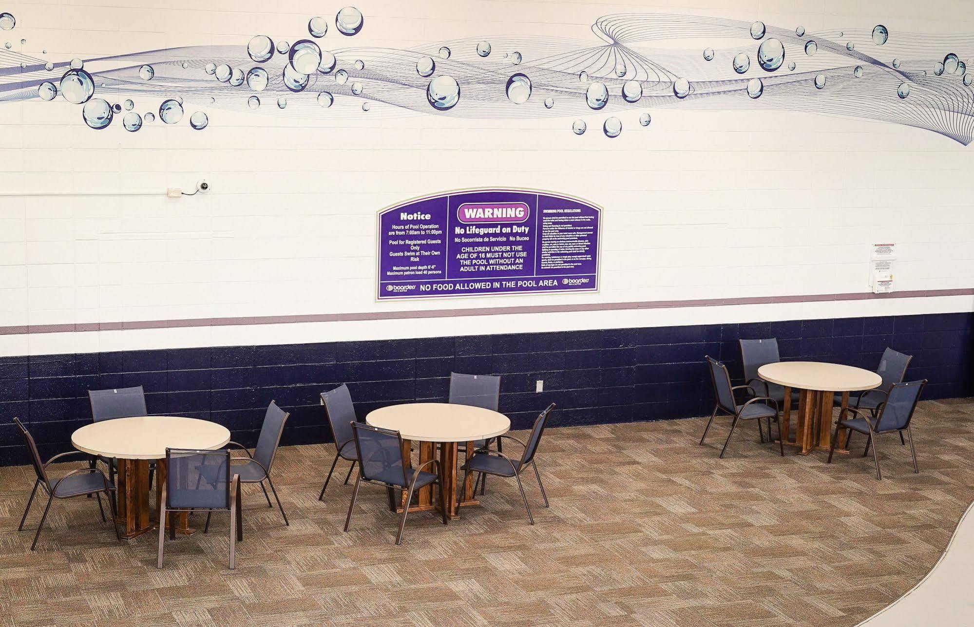 Boarders Inn & Suites By Cobblestone Hotels - Grand Island Exterior foto