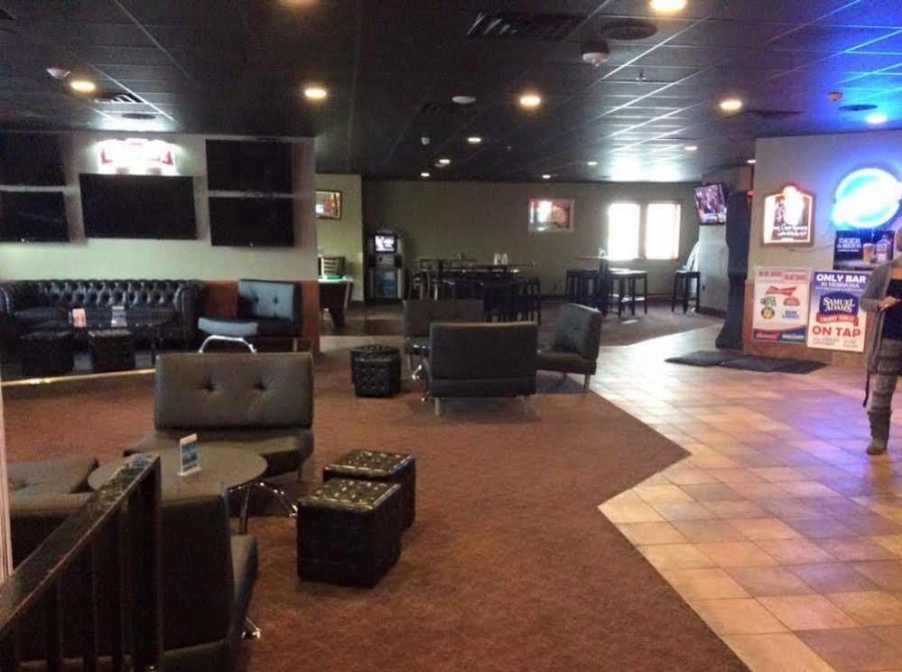 Boarders Inn & Suites By Cobblestone Hotels - Grand Island Exterior foto
