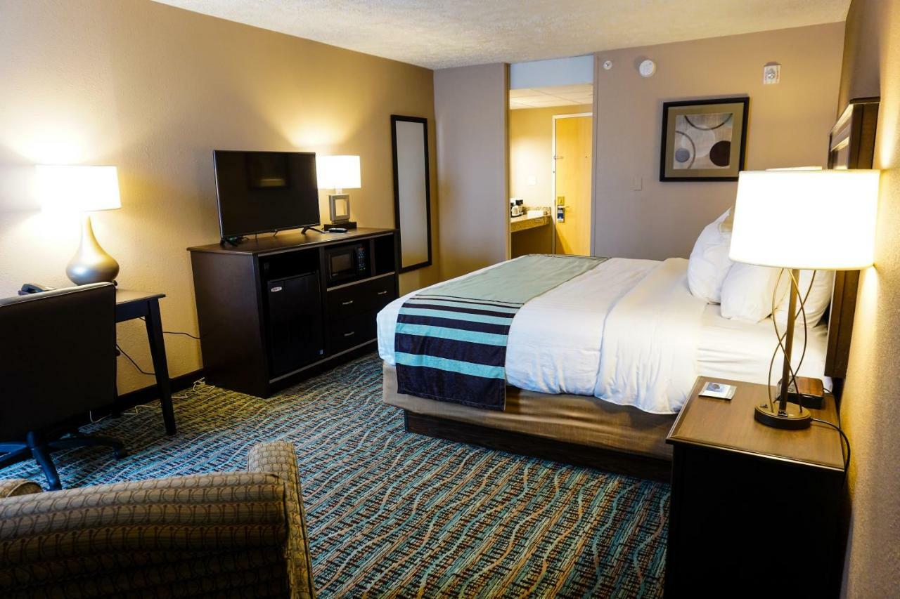 Boarders Inn & Suites By Cobblestone Hotels - Grand Island Exterior foto